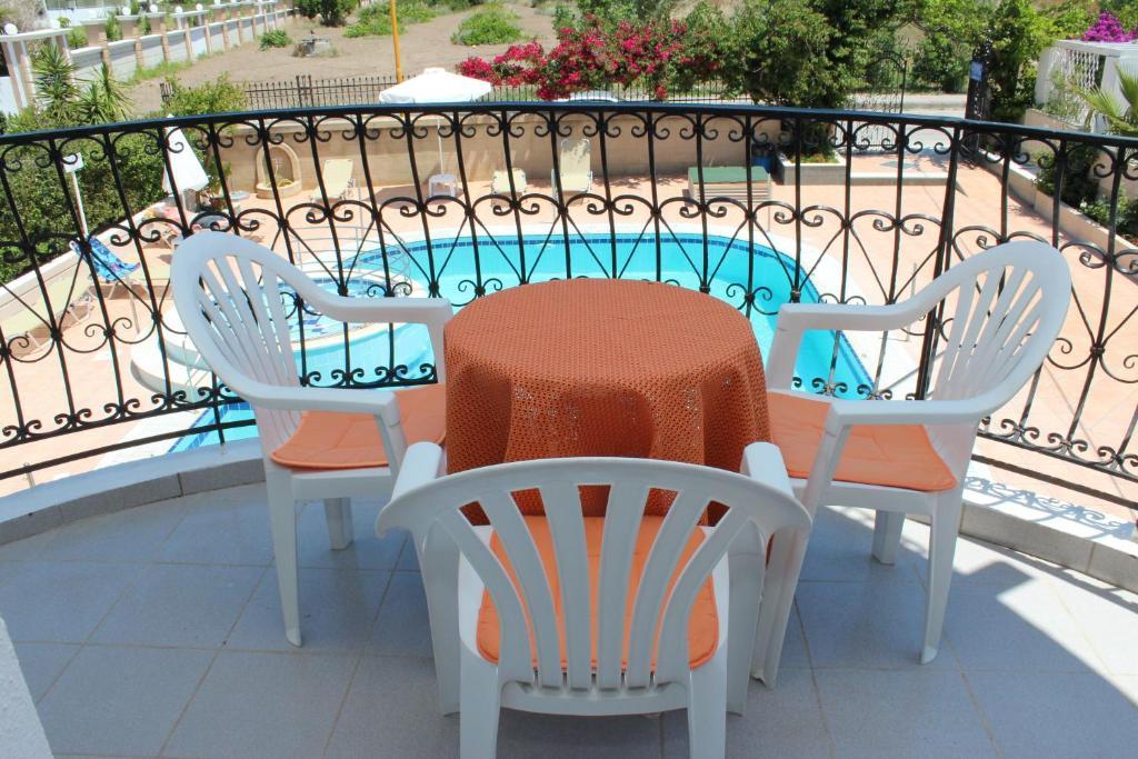 Elarin Studios & Apartments Φαληράκι Δωμάτιο φωτογραφία